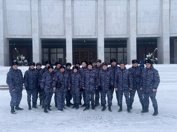 Росгвардейцы посетили форум, посвященный 80-летию снятия блокады Ленинграда в Музее Победы 